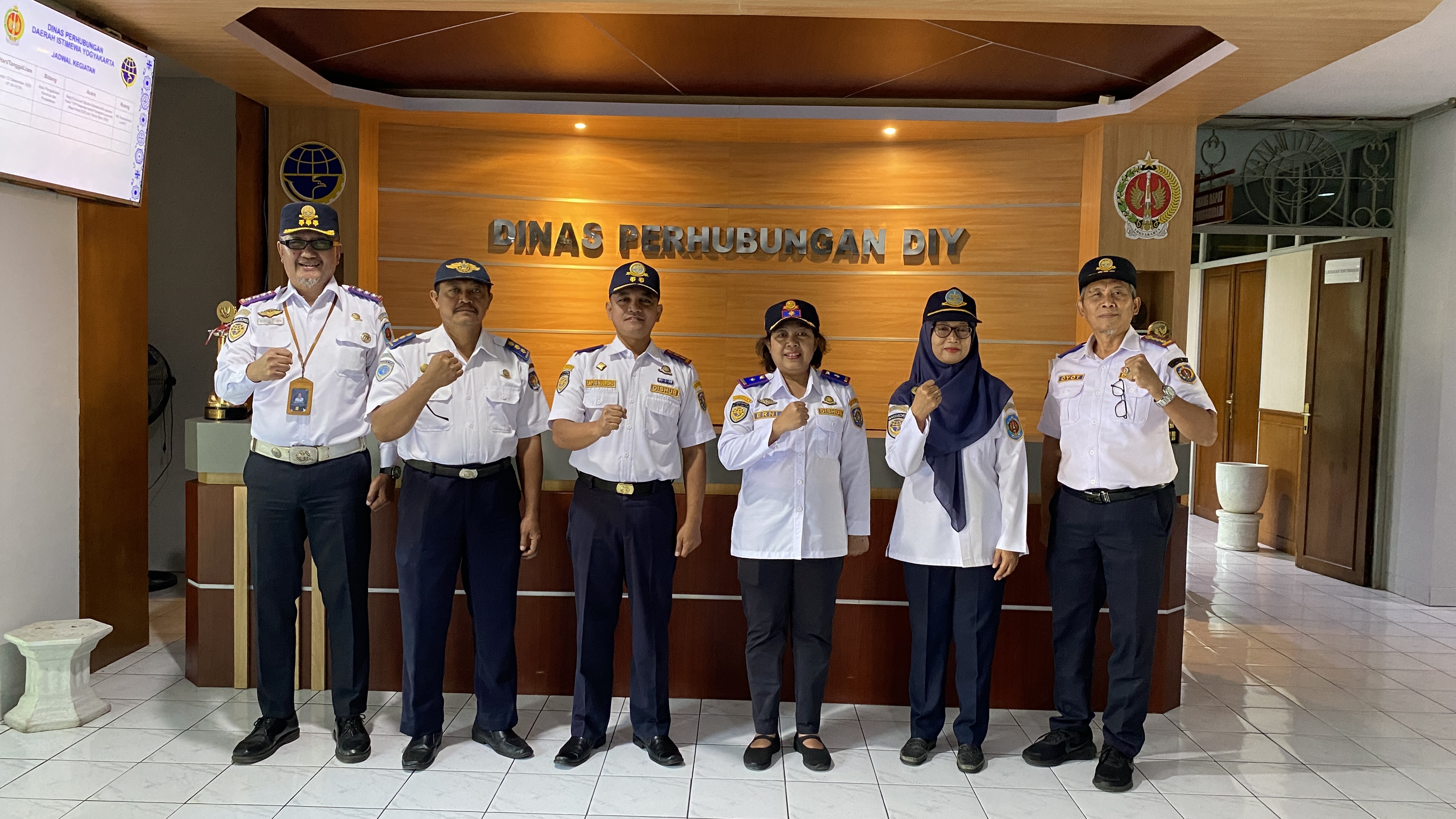 Dishub DIY Gelar Pasukan Natal dan Tahun Baru 2025-2026: Fokus Pada Tol Prambanan dan Jalur Jalan Lintas Selatan